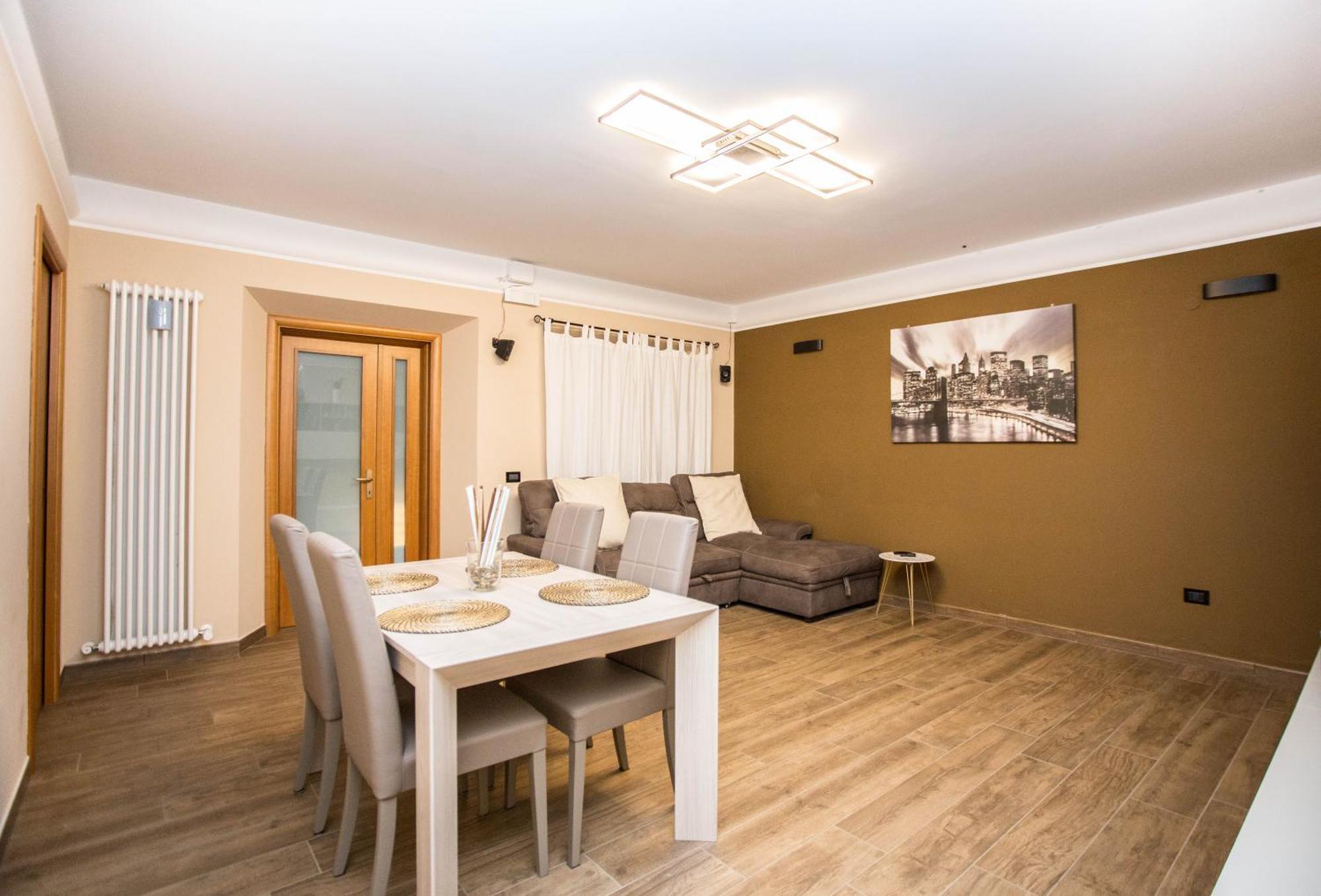 Casa Di Marco E Kaila Hotel Tavullia Bagian luar foto